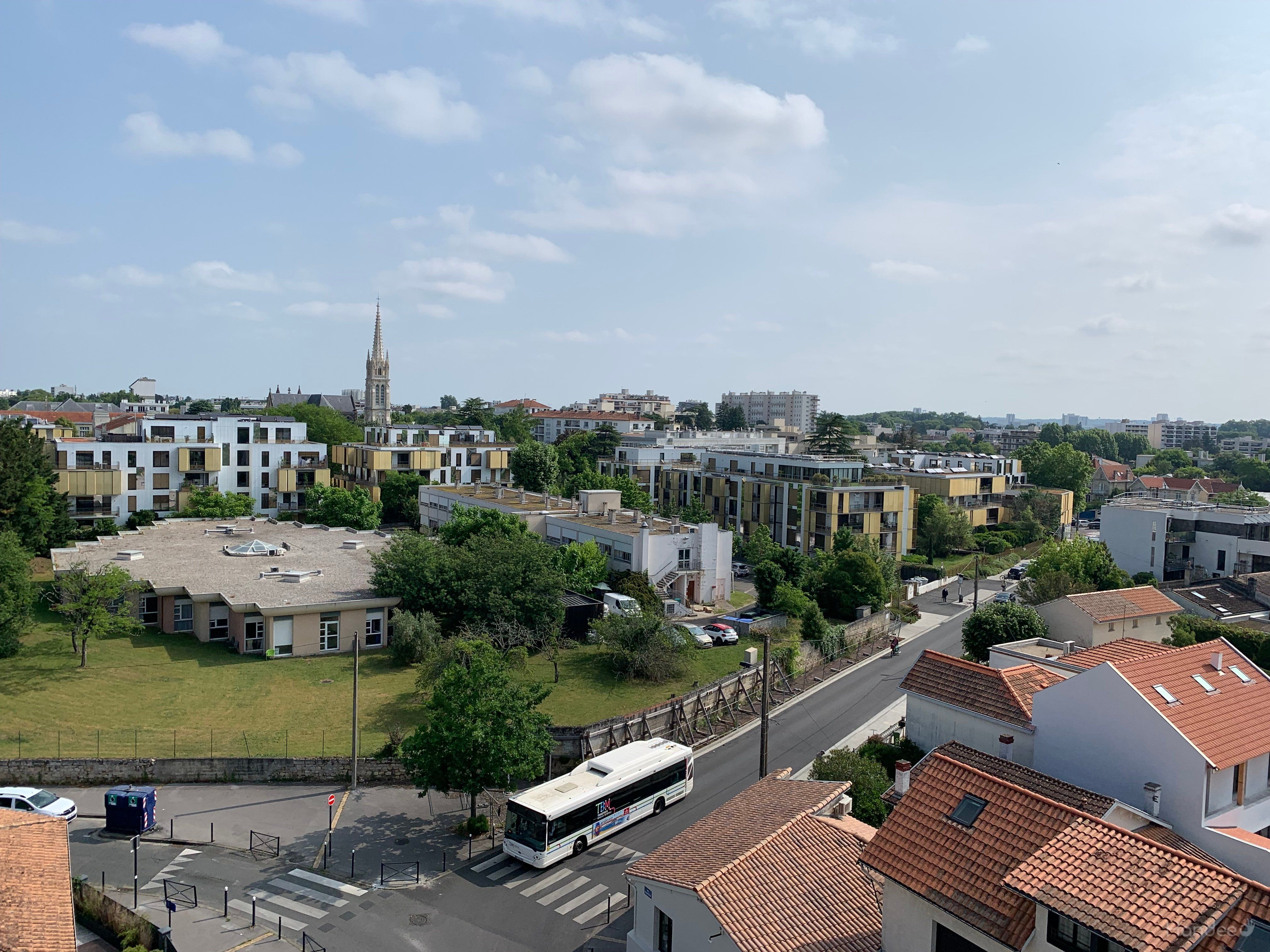 bordeaux-skyline-BORDEAUX--166-690c5baa1e4d7
