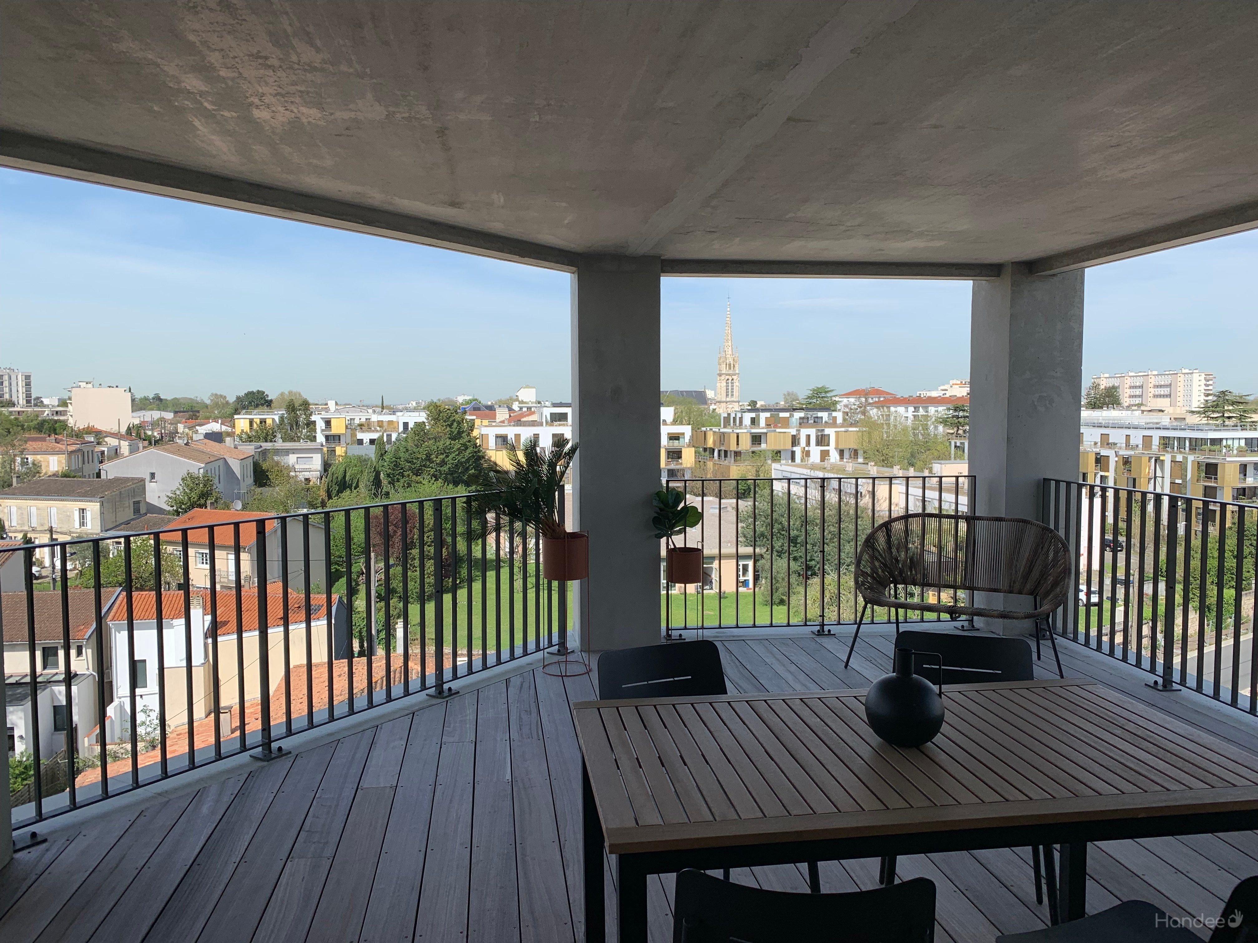 bordeaux-skyline-BORDEAUX--166-690c5bd56ca7b