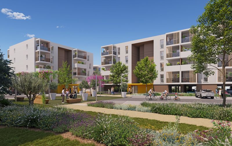 Istres - 13 photo 58