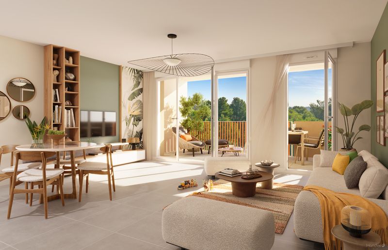 Istres - 13 photo 81