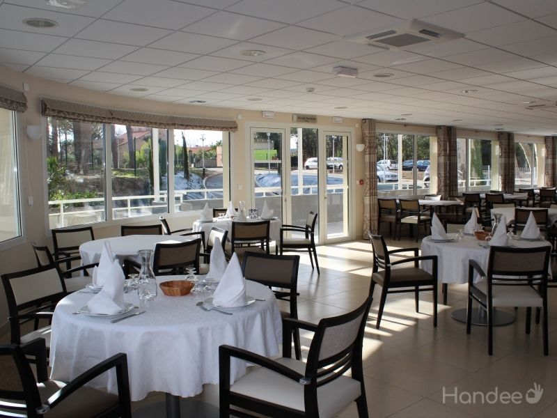 291-maison-de-retraite-orpea-espira-de-l-agly-restaurant