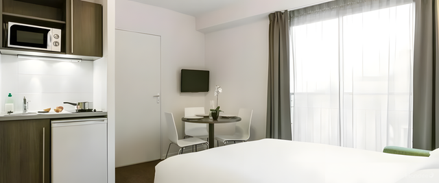 aparthotelaccessnantesviarmea05