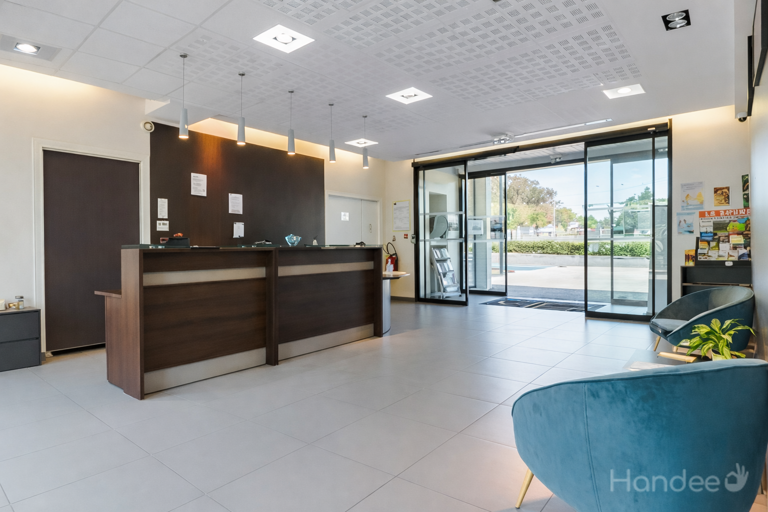 ALL%20SUITES%20PAU%20Accueil%202