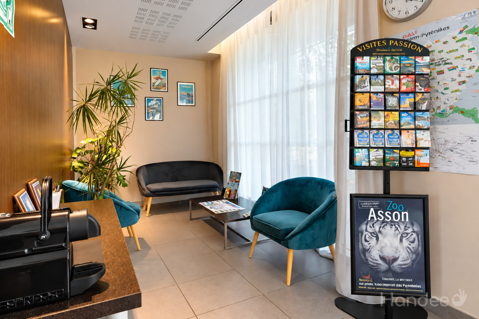 ALL%20SUITES%20PAU%20Accueil