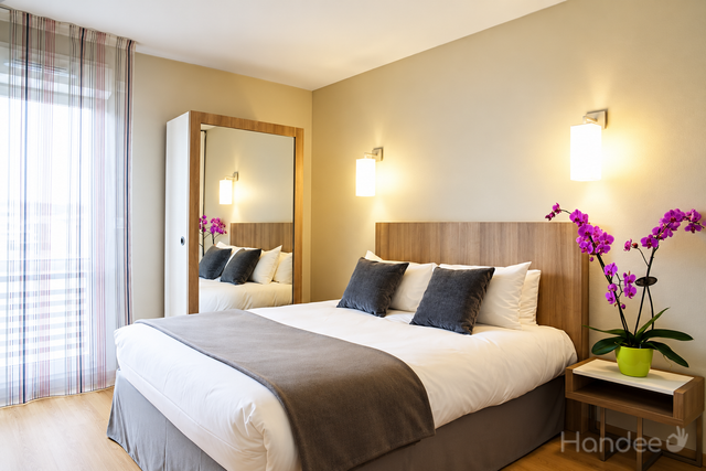 CARRE%20SAINT%20MICHEL%20Chambre