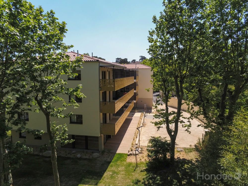ECRIN%20Facade