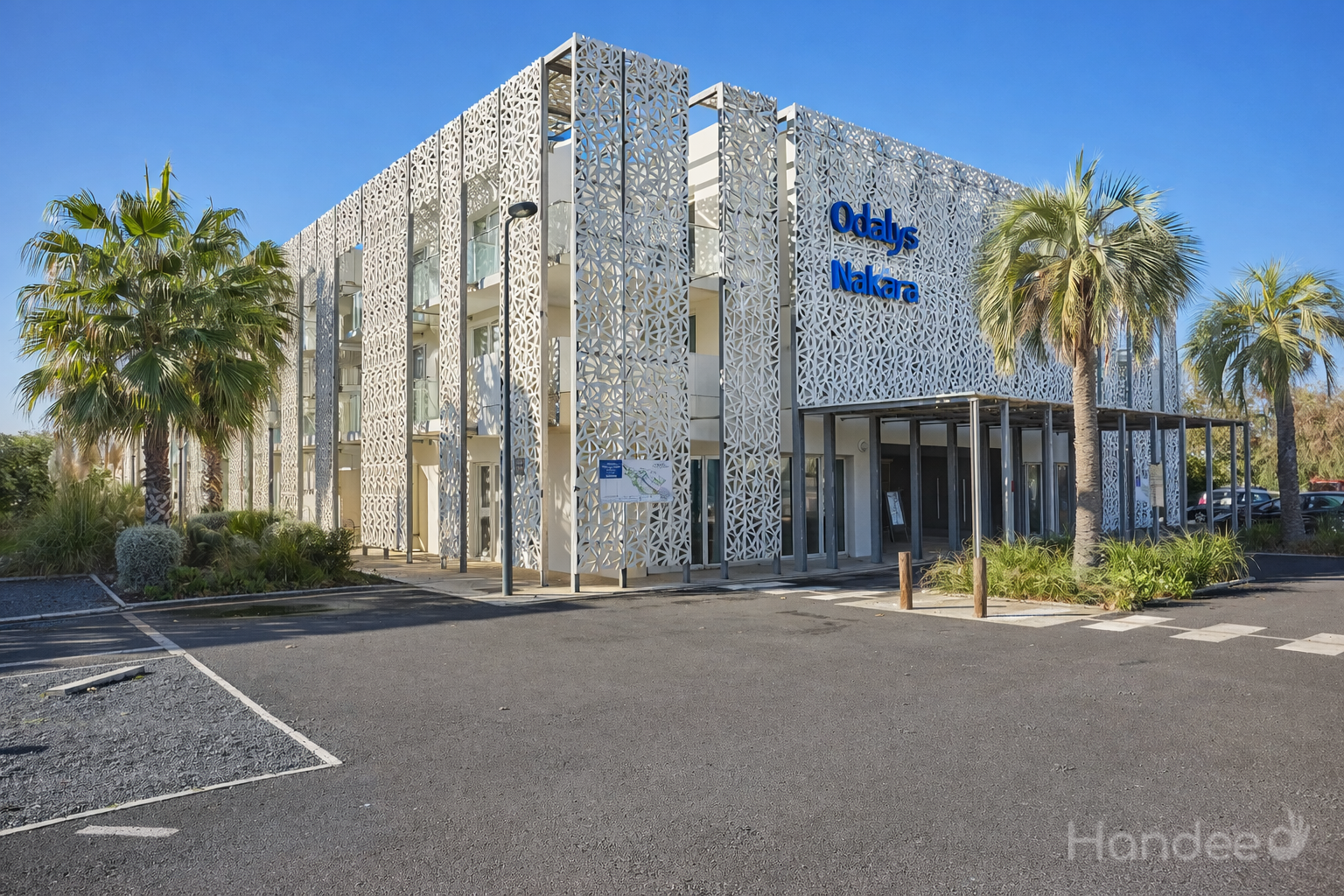 NAKARA%20Facade