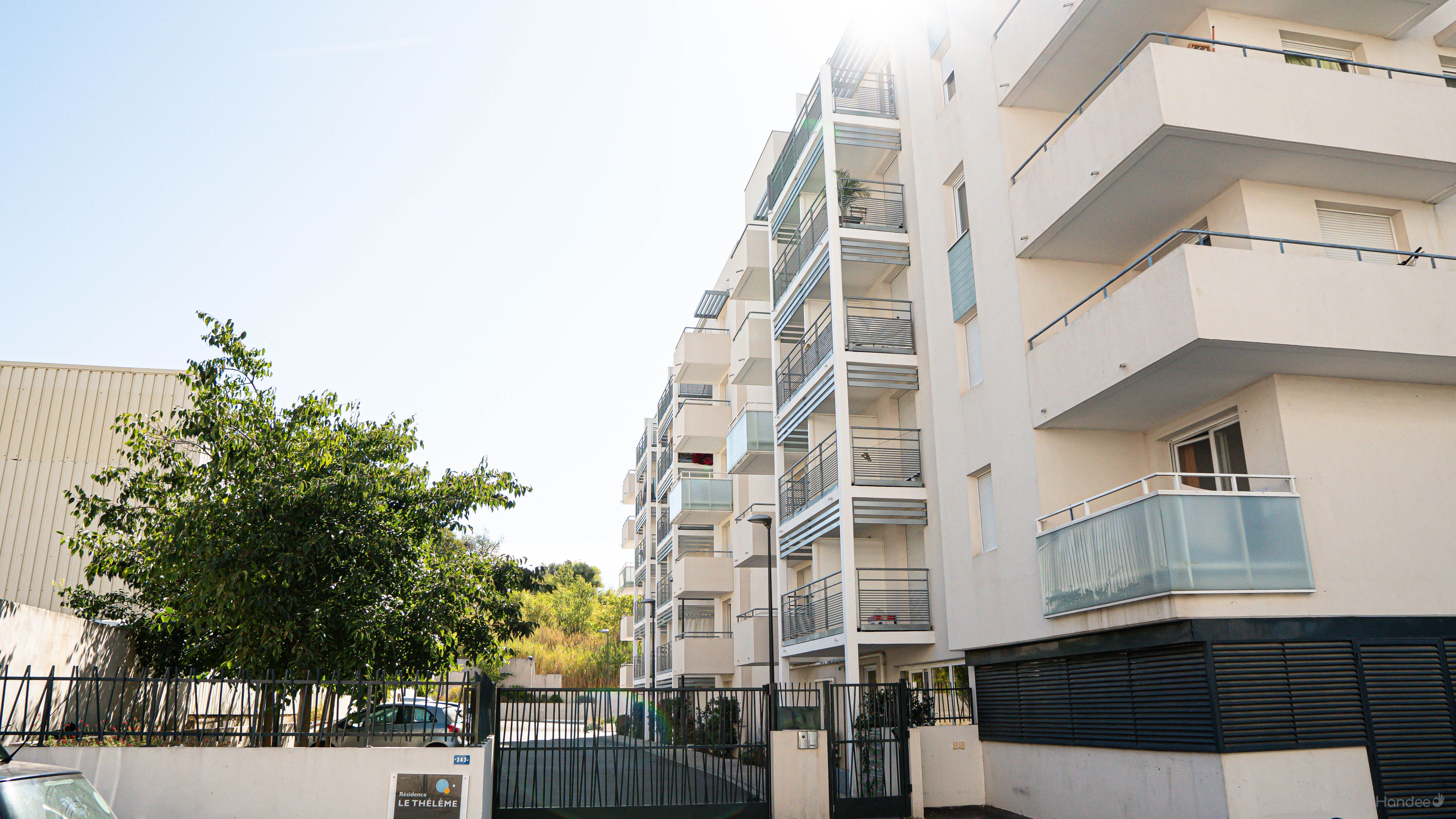 THELEME%20Facade