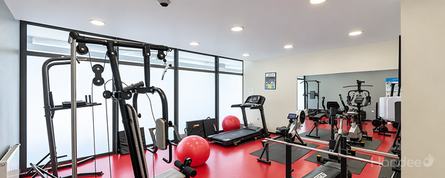 STUDELITES%20BORDEAUX%20CENON%20Salle%20de%20sport