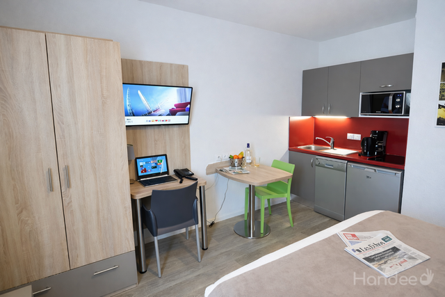 BASSIN%20A%20FLOT%20Chambre%202