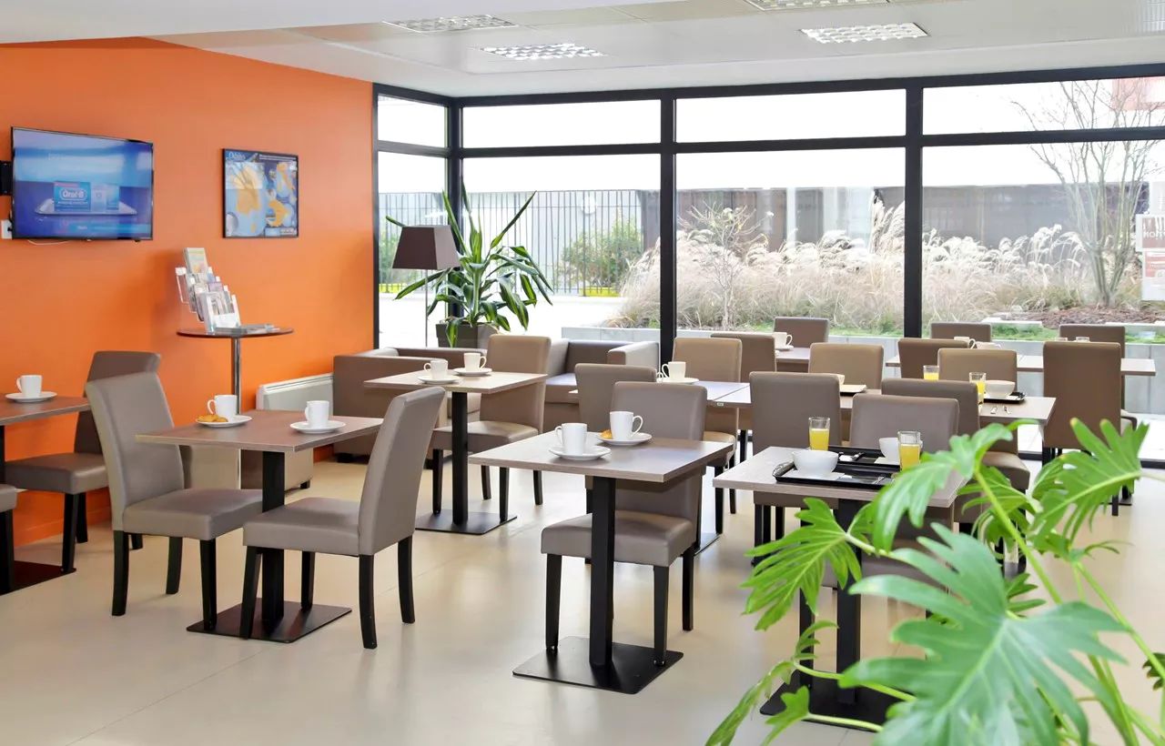salle%20commune%20Residence-Tours-4