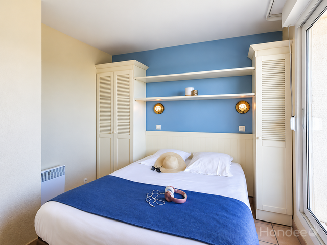 BLEU_20MARINE_20Chambre