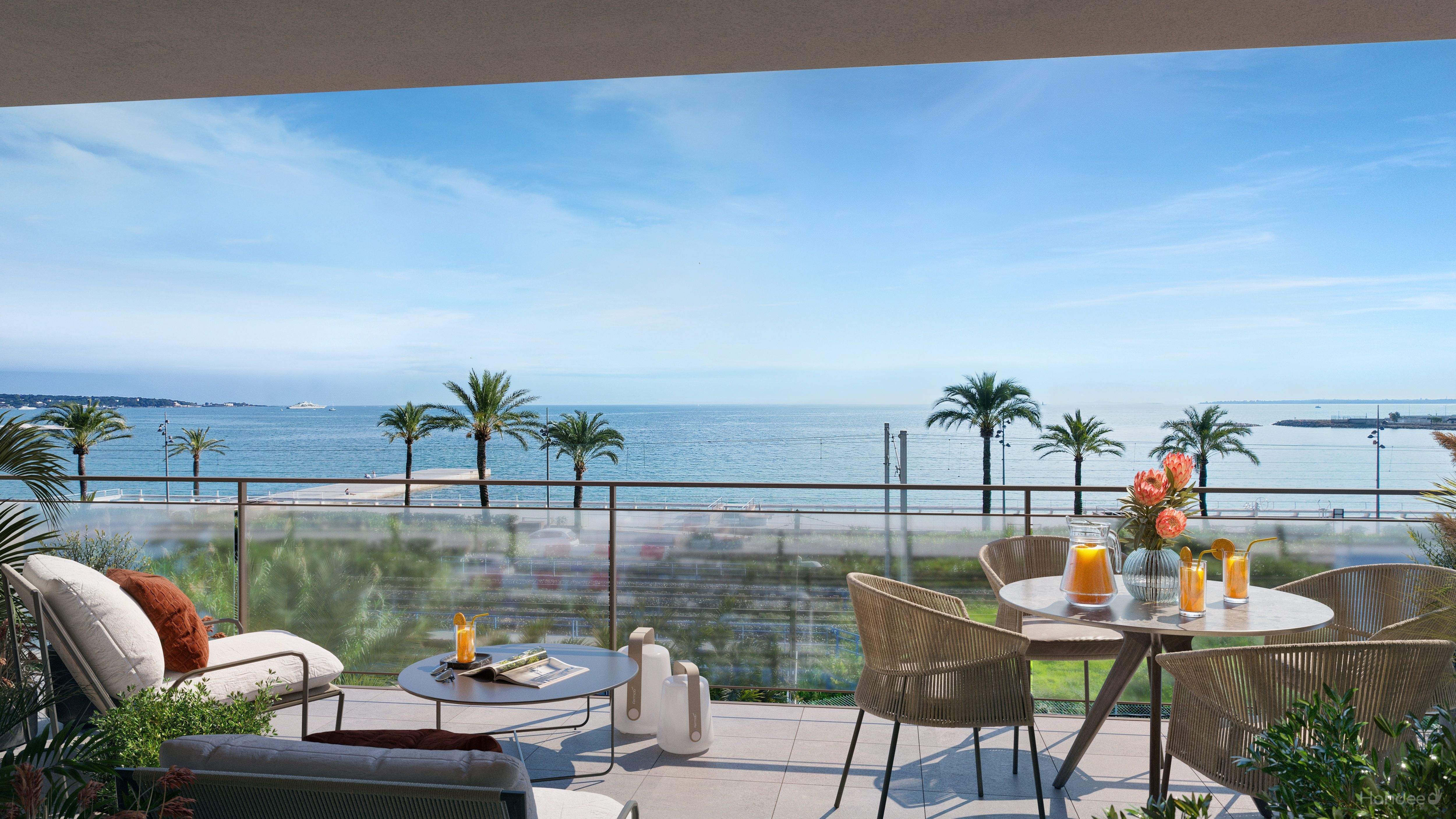 GolfeJuan_balcon_02 IMMOLEAD