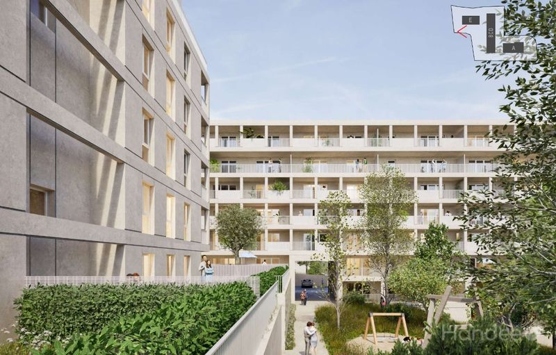 Marseille 13e Arrondissement - 13 photo 16