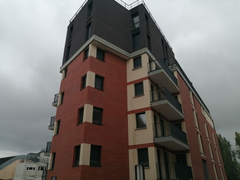 Bondy - 93 photo 12
