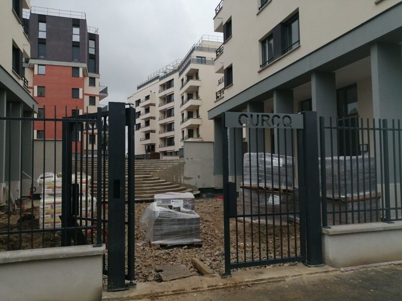 Bondy - 93 photo 10