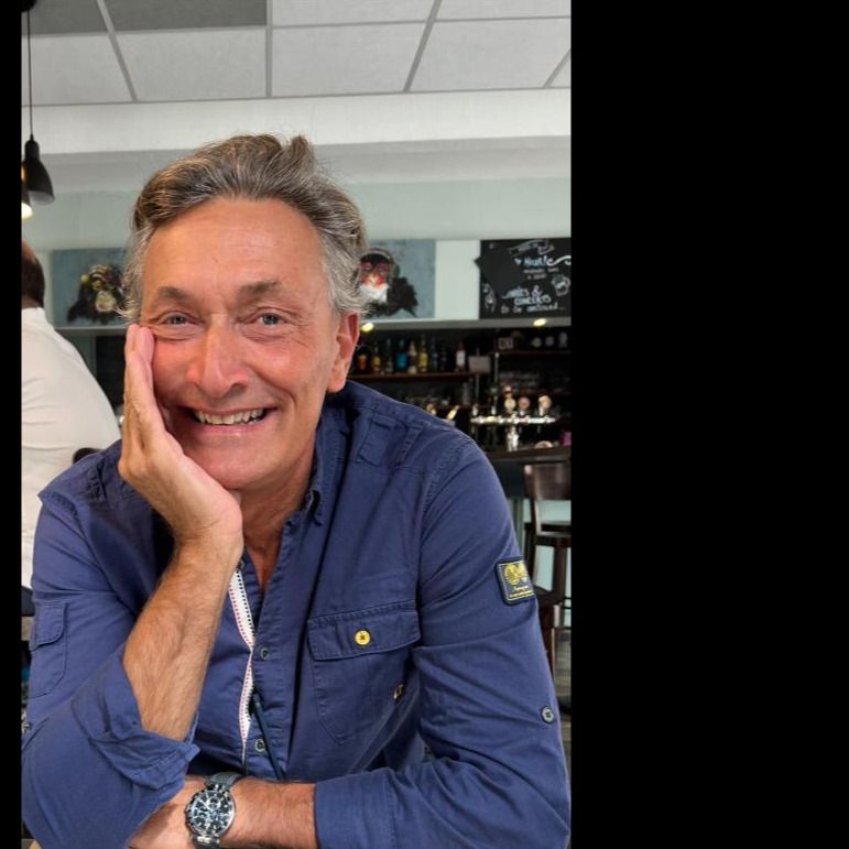 Laurent D.