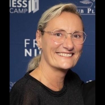 StéPhanie D.